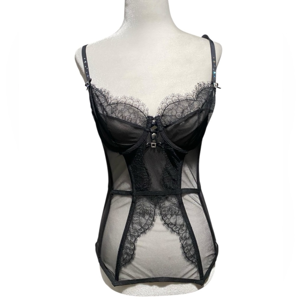Victorias Secret 36B Elegant Black Lace Corset Corselette